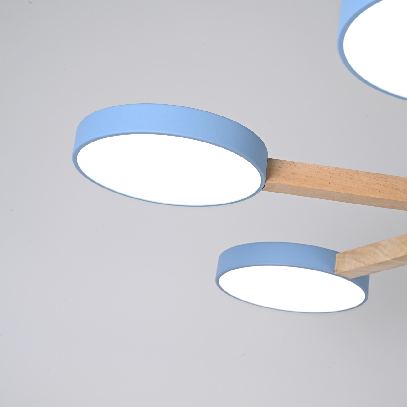 Потолочная люстра LED на штанге с пультом Turna 6 Blue By ImperiumLoft Turna01 (Умный дом, Алиса) 178338-26 — фото 6