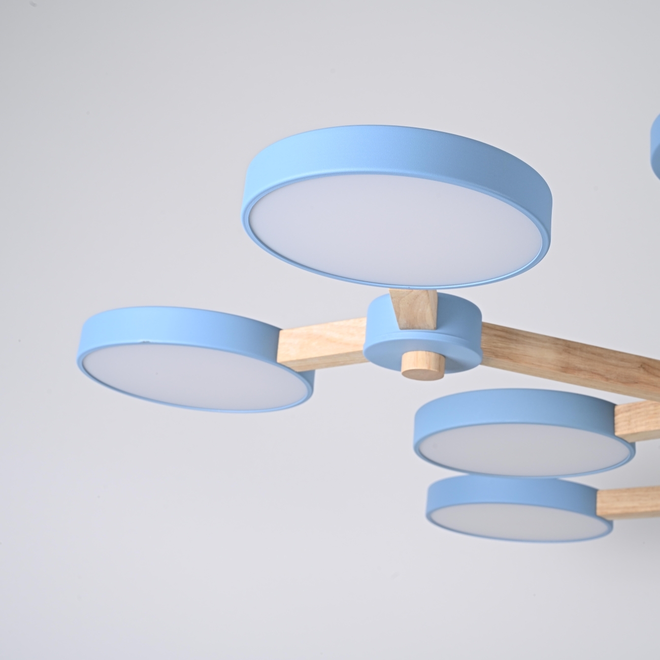 Потолочная люстра на штанге LED TURNA Голубой ImperiumLoft Turna-X01 (178302-26, Умный дом, WiFi, голосовое управление) — фото 7