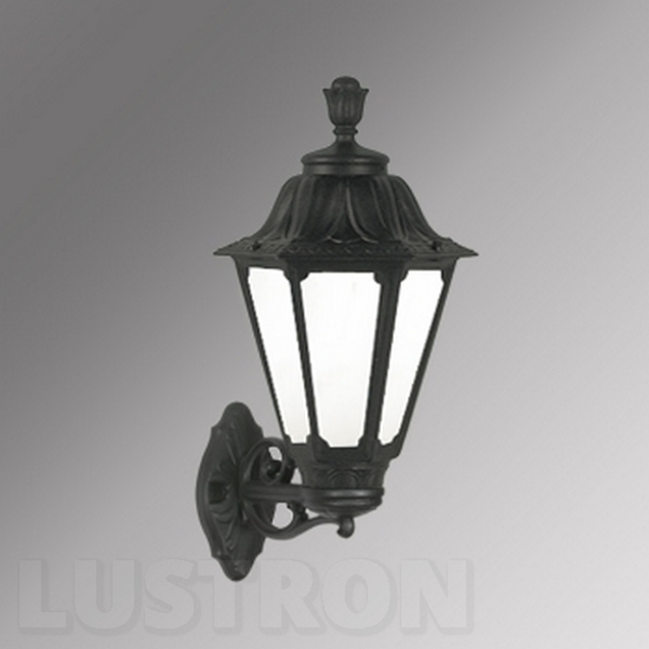 Настенный фонарь уличный IP55 Fumagalli Rut E26.131.000.AYE27