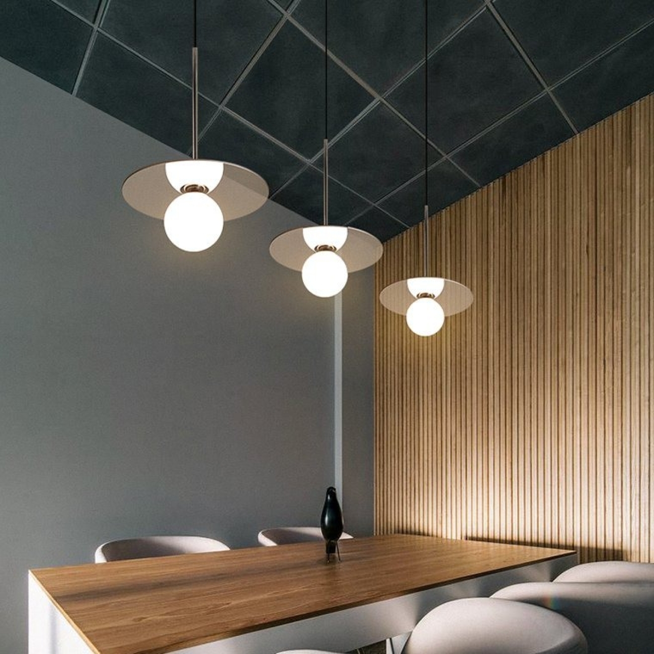 Подвесной светильник Tag M D35 Хром By ImperiumLoft Tag01 178424-26 в форме шара — фото 9