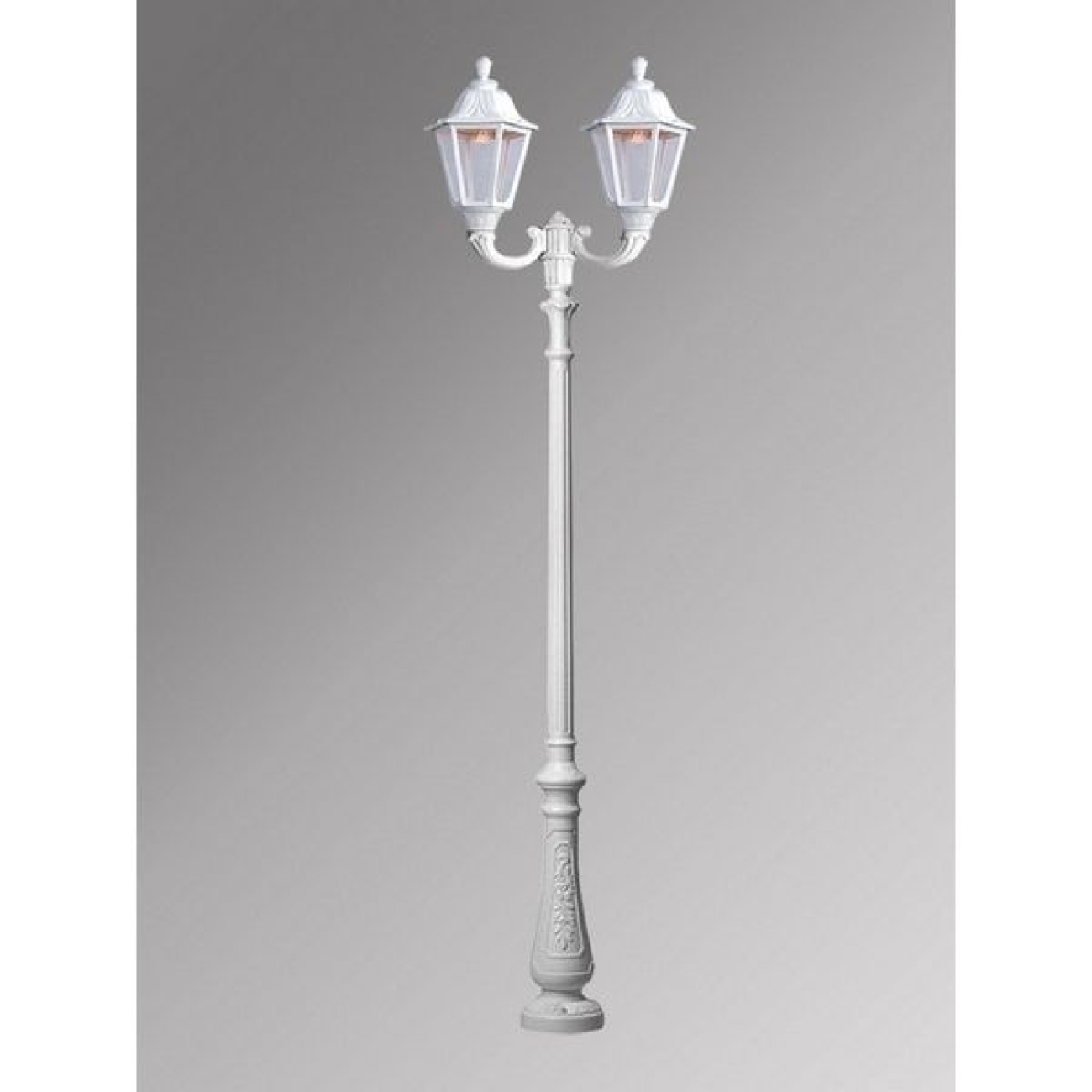 Светильник уличный Fumagalli Nebo Ofir/Rut 2L E26.202.R20.WXE27
