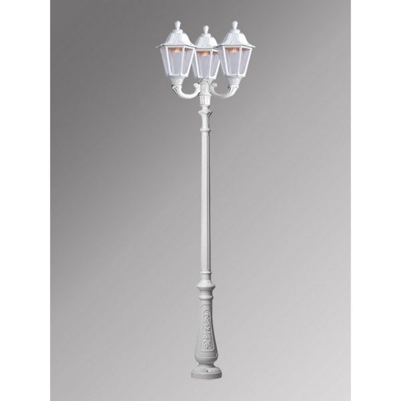 Светильник уличный Fumagalli Nebo Ofir/Rut 3L E26.202.R30.WXE27