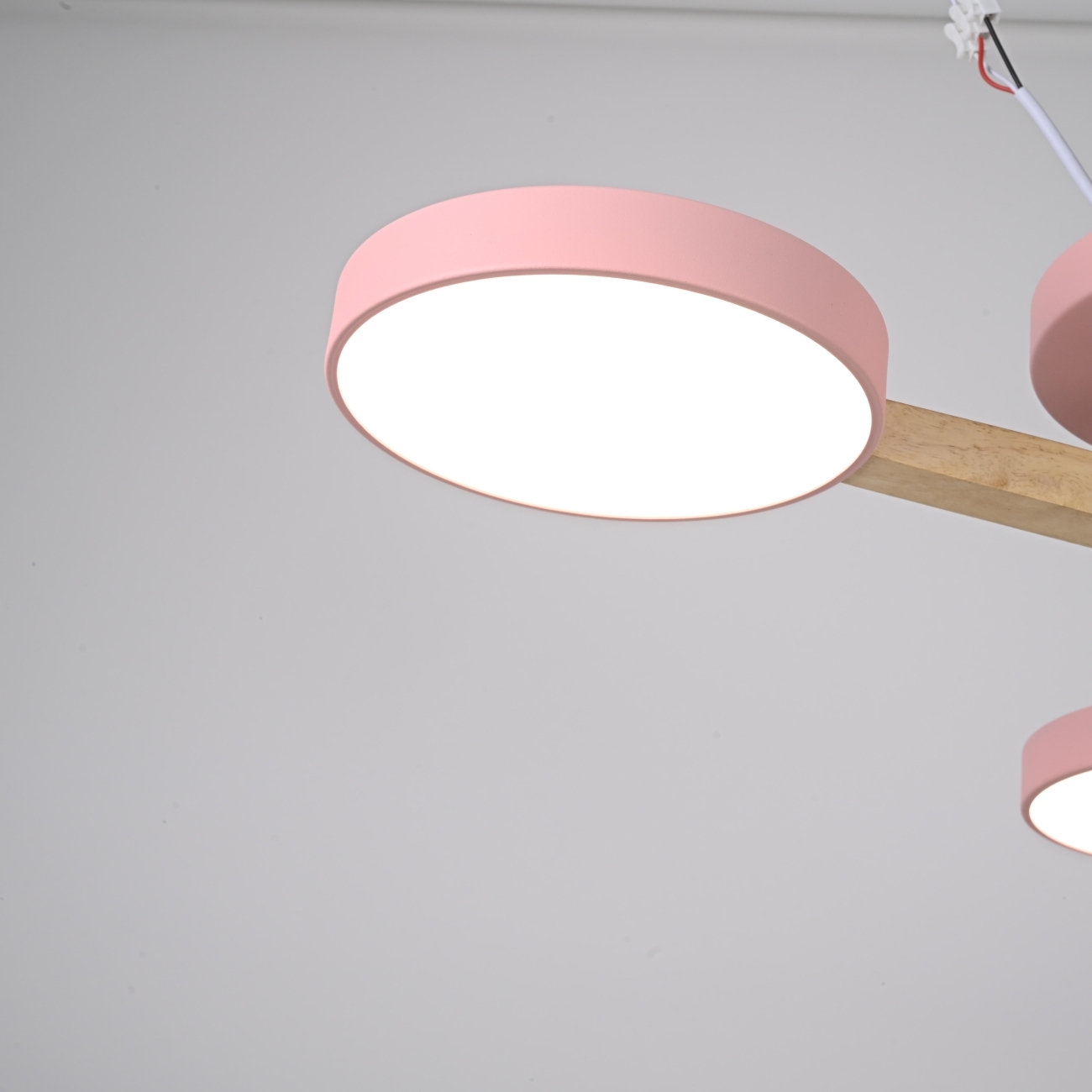 Потолочная люстра LED на штанге с пультом Turna 3 Pink By ImperiumLoft Turna01 (Умный дом, Алиса) 178333-26 — фото 2