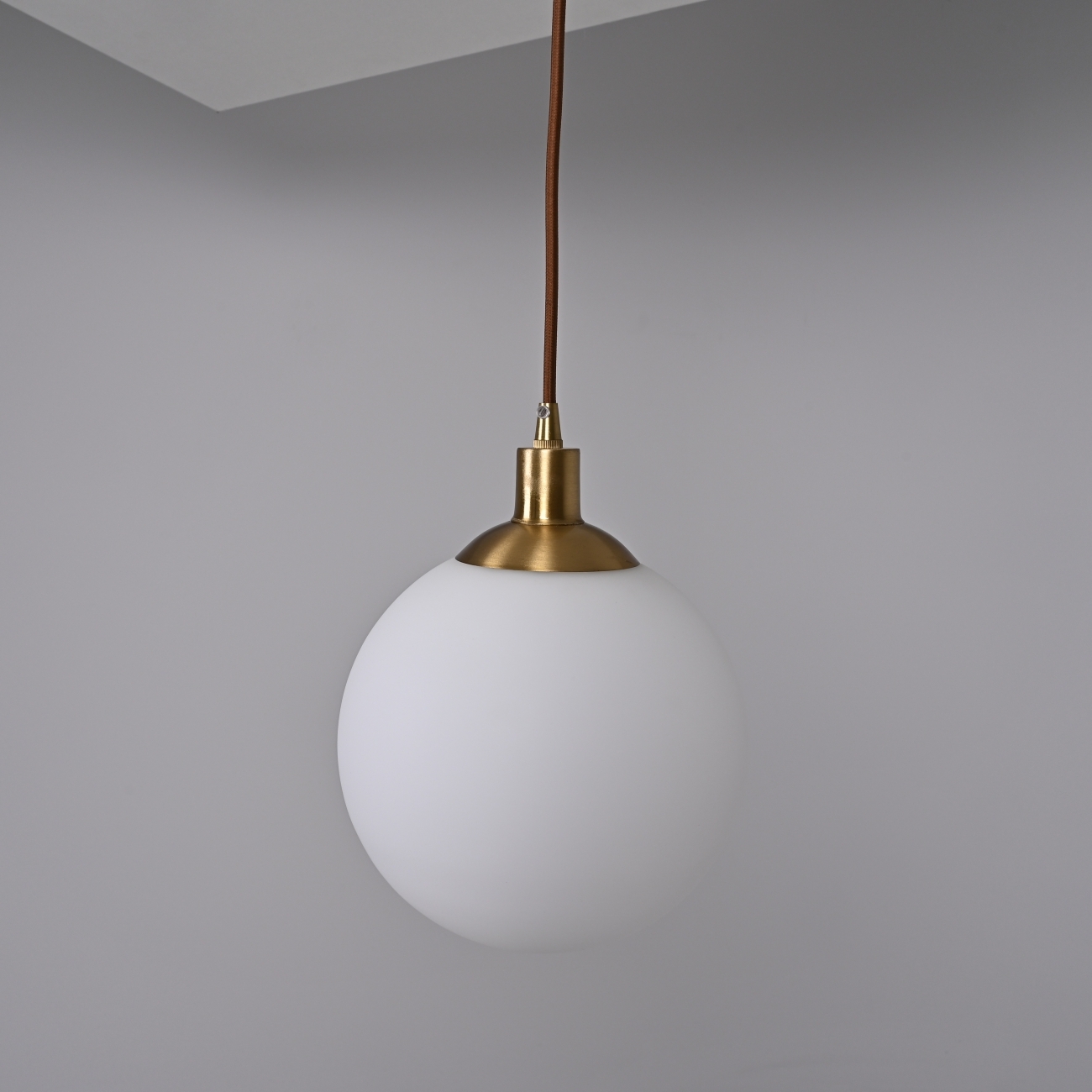 Подвесной светильник Orviet Gold D18 By ImperiumLoft Orviet01 320049-23 в форме шара — фото 7