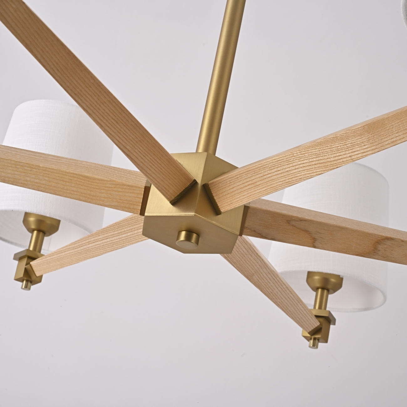 Потолочная люстра на штанге Jorgenson D85 White/Light Wood By ImperiumLoft Stavra01 203575-26 — фото 2