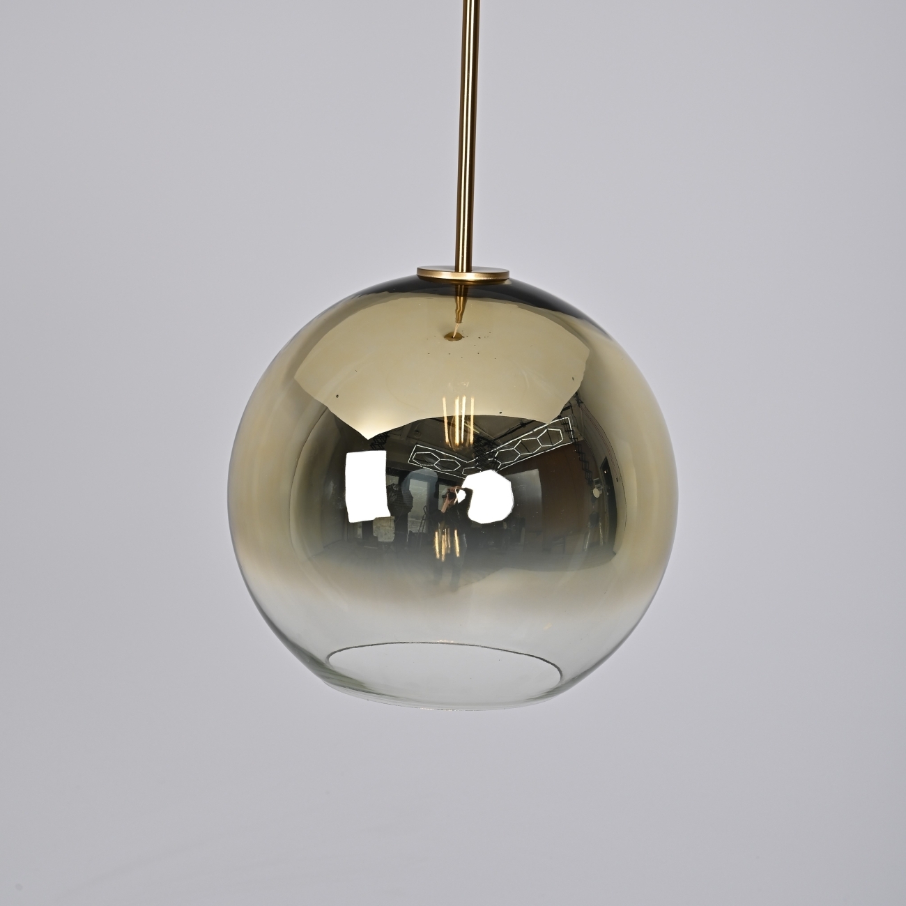 Подвесной светильник Passage One D30 Gold By ImperiumLoft Passage-One01 312596-26 в форме шара — фото 6