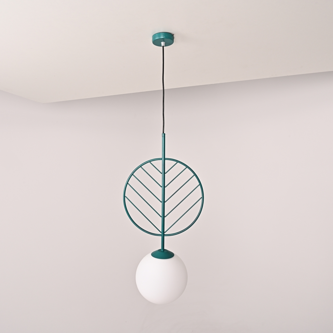 Подвесной светильник LED Leaf B Green By ImperiumLoft Leaf01 312173-26 в форме шара — фото 4