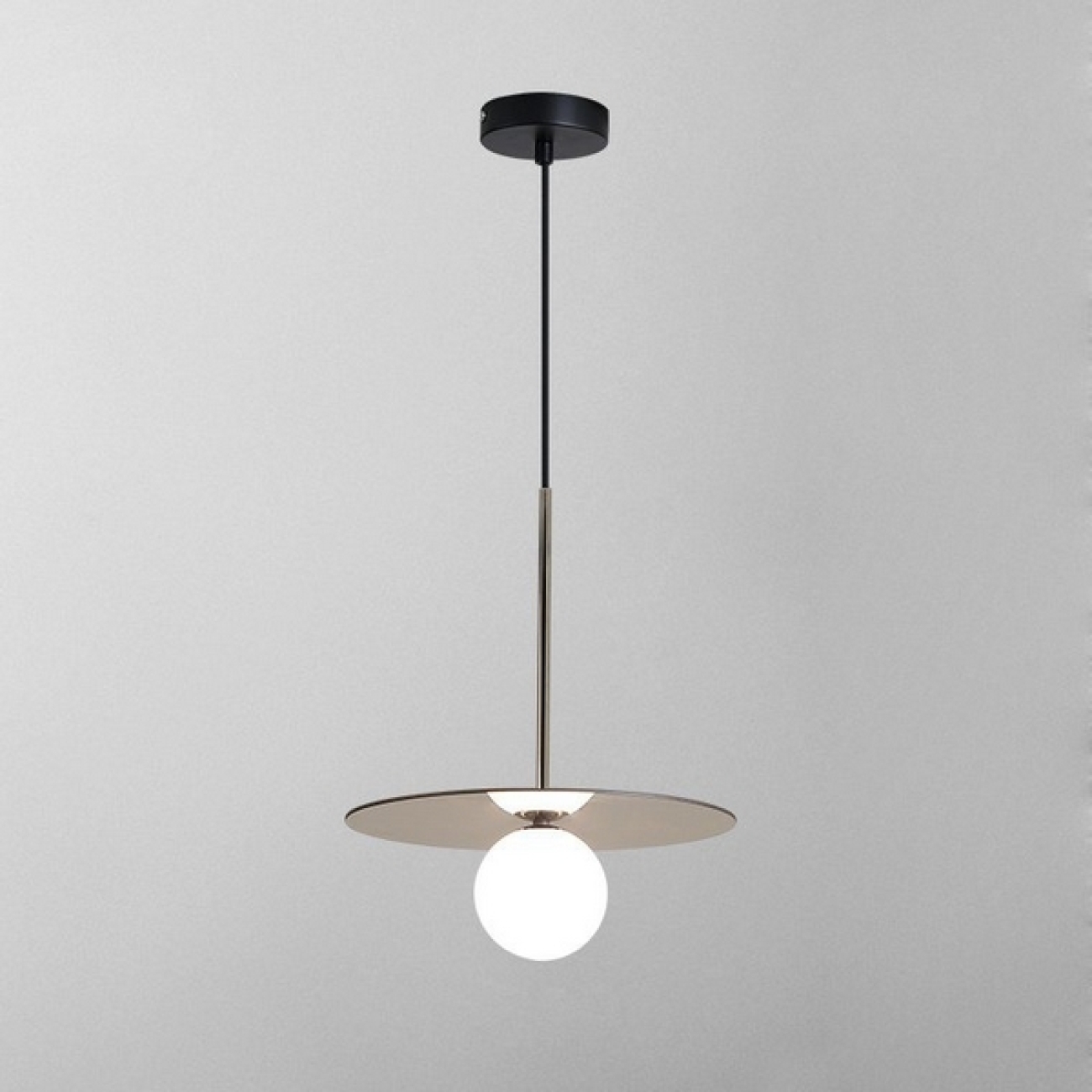 Подвесной светильник Tag M D35 Хром By ImperiumLoft Tag01 178424-26 в форме шара — фото 1