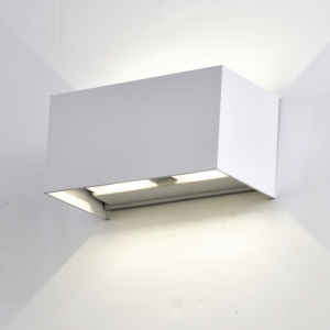 Архитектурная подсветка IP54 LED Mantra Davos 7820